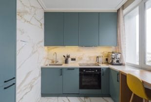 С барной стойкой кухня Эдит 2,4х1,2 м